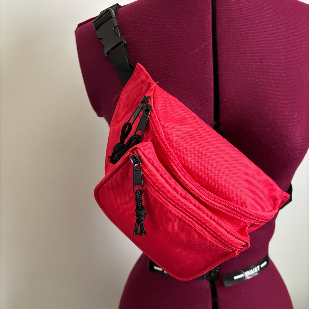 Red Waist Bag/ Fanny pack - Picture 2 of 2